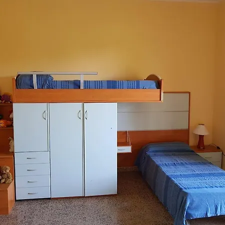 In Con Ampio Giardino - 5 Min Dal Mare -15 Da Tropea
