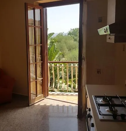 In Con Ampio Giardino - 5 Min Dal Mare -15 Da Tropea Appartamento Pannaconi